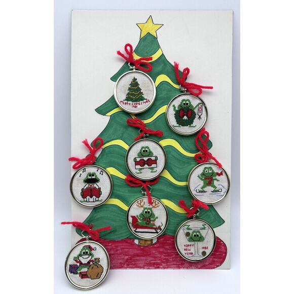 Vintage One Froggy Christmas Eve Cross Stitch Frog Ornaments Set Of 8 Round - Picture 1 of 8